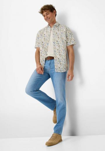 Узкие джинсы