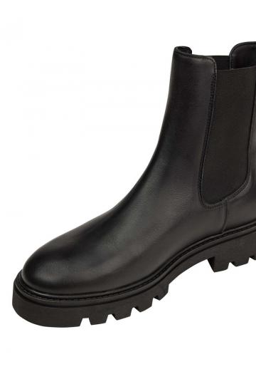 Ботинки челси