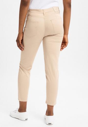 Короткие джинсы