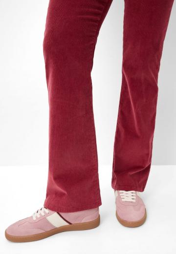 Клешеные брюки