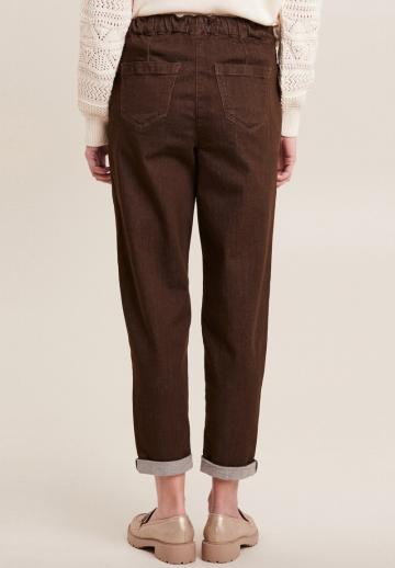 Короткие джинсы