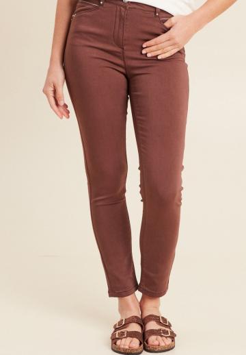 Узкие джинсы