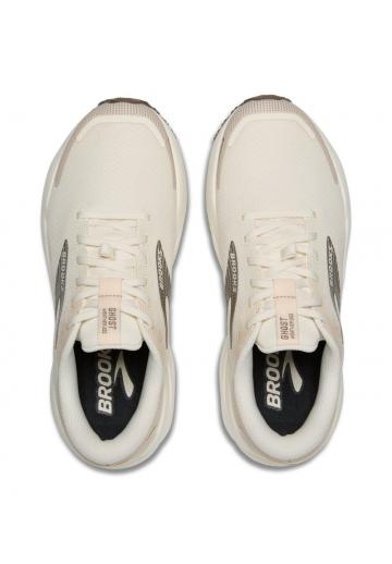 Беговые кроссовки