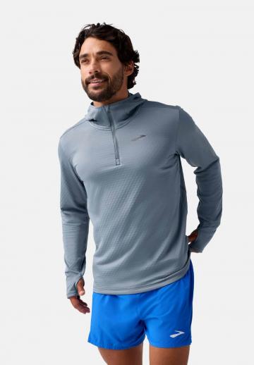 Спортивная кофта