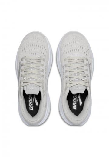 Беговые кроссовки