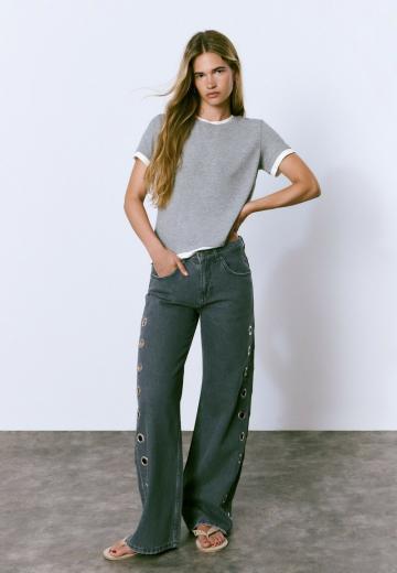 Клешеные джинсы