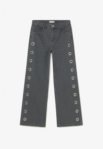 Клешеные джинсы