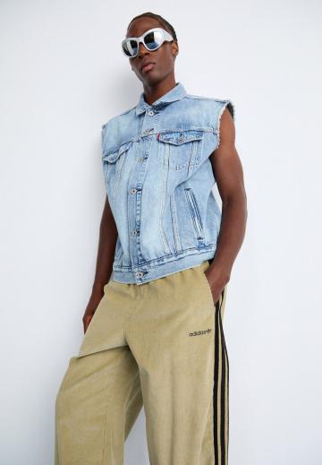 Вельветовые брюки