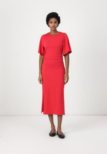 Длинное платье