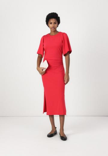 Длинное платье