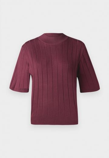 Пуловер с коротким рукавом