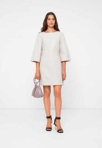 Короткое платье