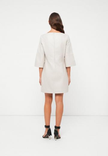 Короткое платье