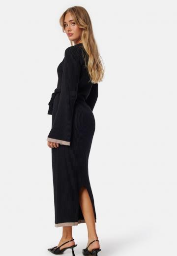 Вязаное платье
