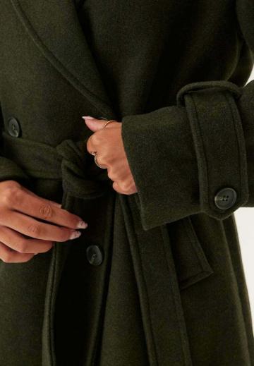 Шерстяное пальто