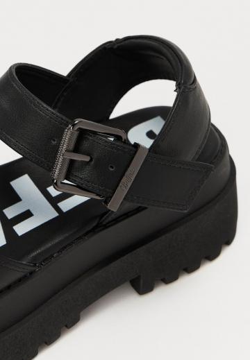 Босоножки на платформе