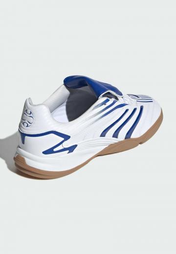 Футбольные бутсы