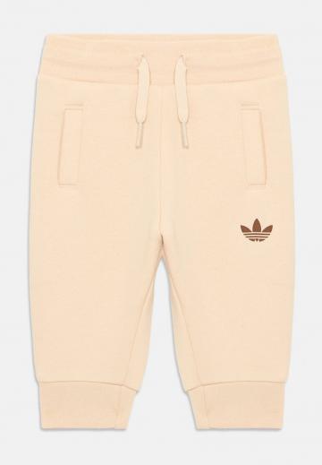 Набор одежды