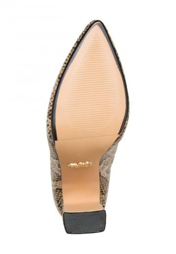 Полусапожки на высоком каблуке