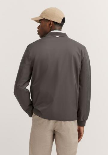 Куртка бомбер