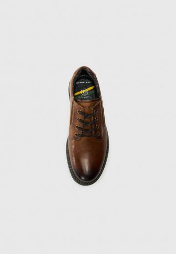 Ботинки на шнуровке