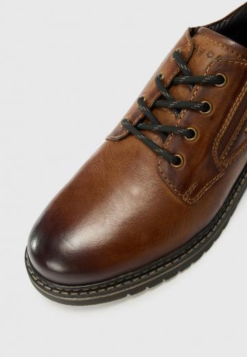 Ботинки на шнуровке
