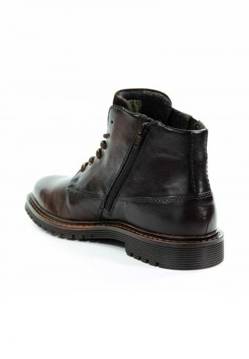 Ботинки на шнуровке