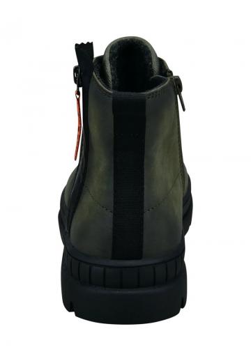 Зимние ботинки