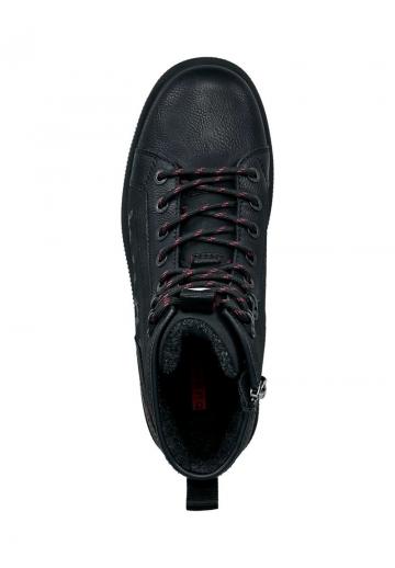 Зимние ботинки