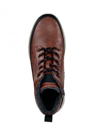 Зимние ботинки