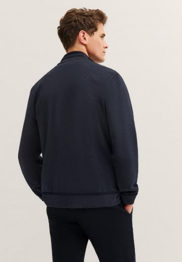 Вязаная кофта