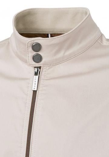 Куртка бомбер