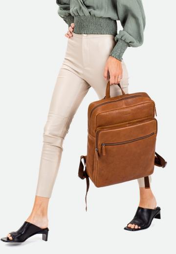 Кожаный рюкзак