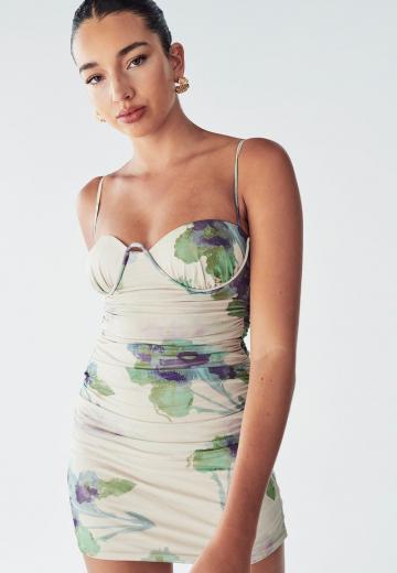 Платье футляр