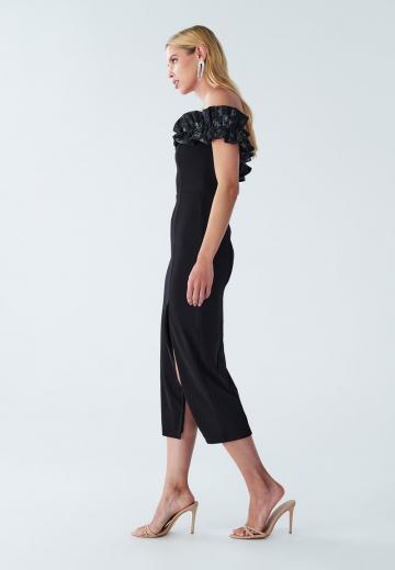 Платье футляр