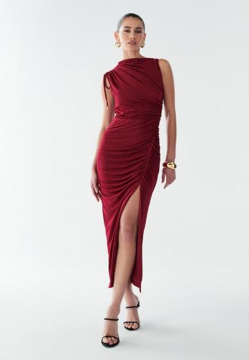 Платье футляр