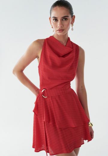 Короткое платье