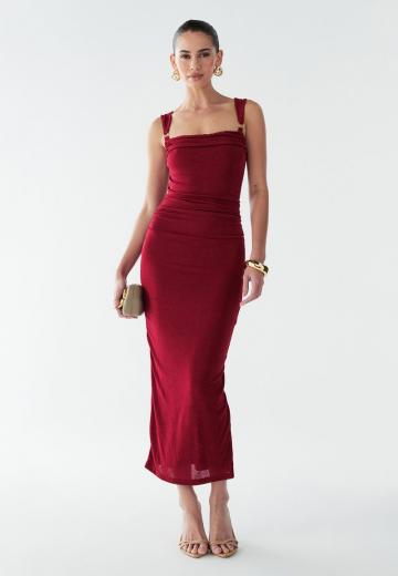 Платье футляр