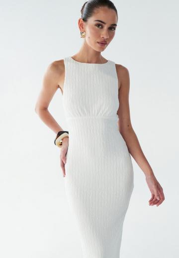 Платье футляр