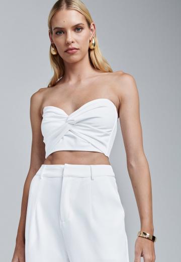 Топ на бретельках