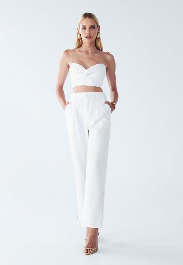 Топ на бретельках