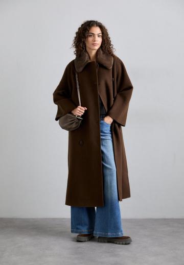 Шерстяное пальто