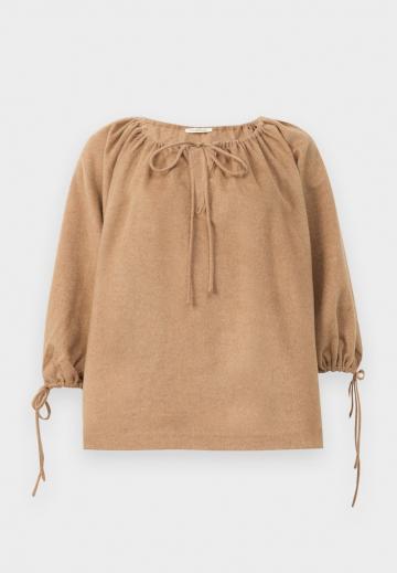 Шелковая блузка