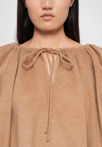 Шелковая блузка