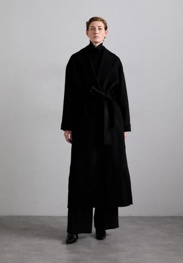 Шерстяное пальто