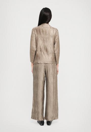 Атласная блузка