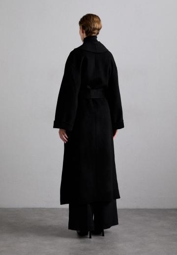 Шерстяное пальто