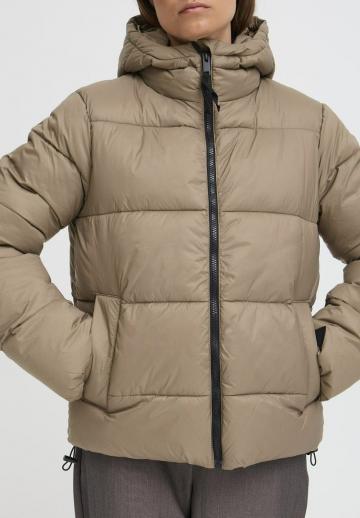 Зимняя куртка