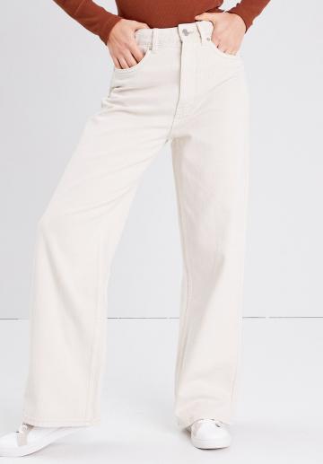 Клешеные джинсы