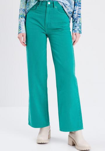 Клешеные джинсы